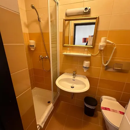 Magnus Klause Szálloda