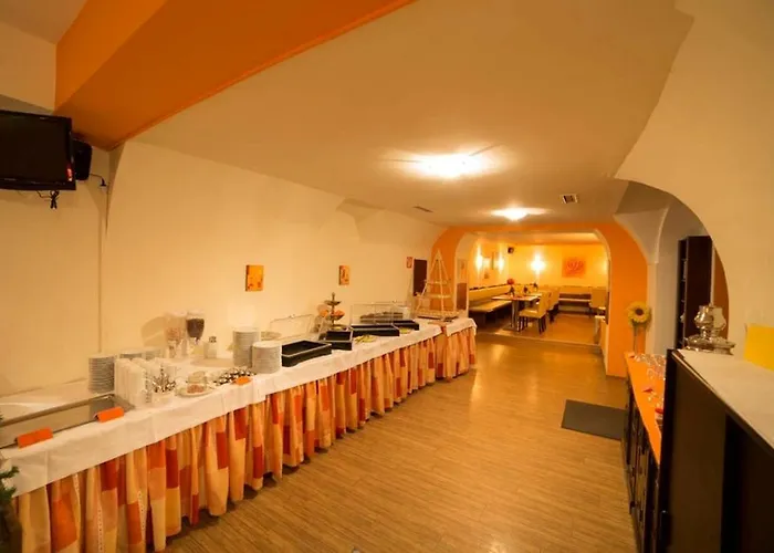 Ξενοδοχείο Magnus Klause 3*