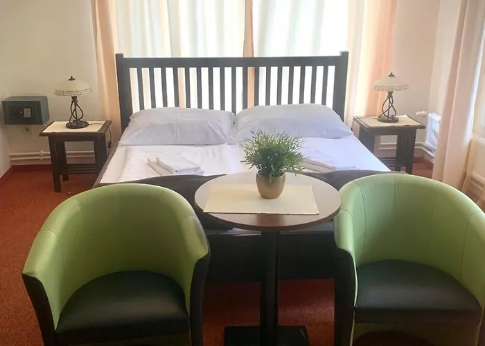 Magnus Klause فندق